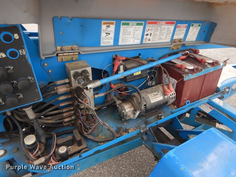 image for item GR9834 2014 Genie TZ-50  boom lift
