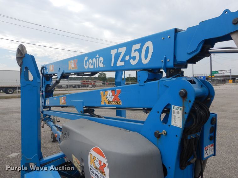 image for item GR9834 2014 Genie TZ-50  boom lift