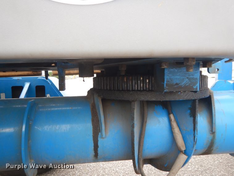 image for item GR9834 2014 Genie TZ-50  boom lift