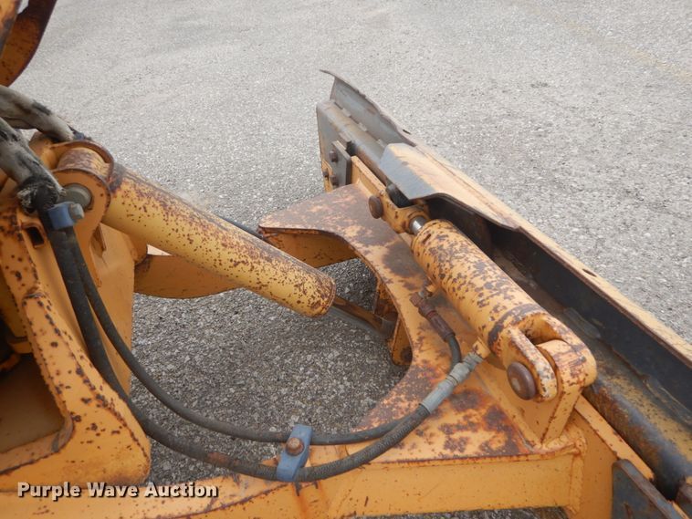 image for item GR9835 1999 Case 460  trencher