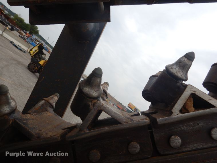 image for item GR9835 1999 Case 460  trencher