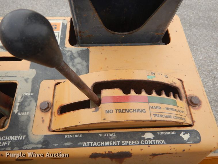 image for item GR9835 1999 Case 460  trencher