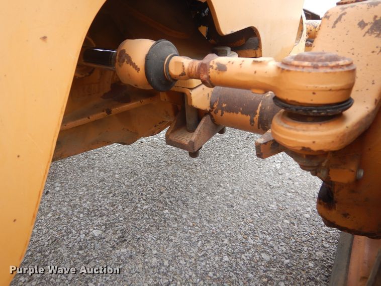 image for item GR9835 1999 Case 460  trencher