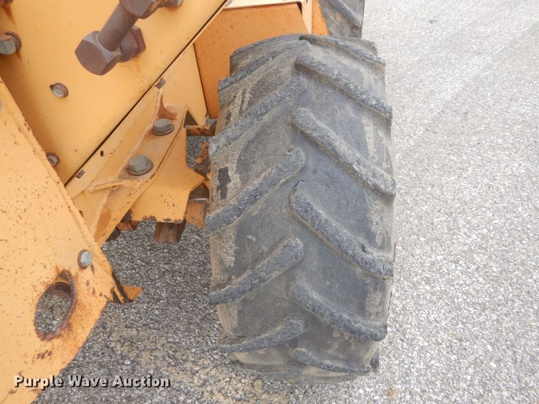 image for item GR9835 1999 Case 460  trencher