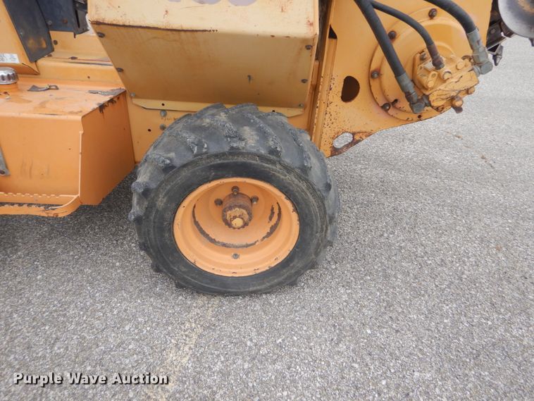 image for item GR9835 1999 Case 460  trencher