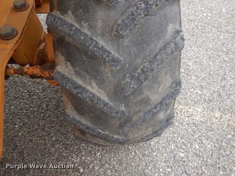 image for item GR9835 1999 Case 460  trencher