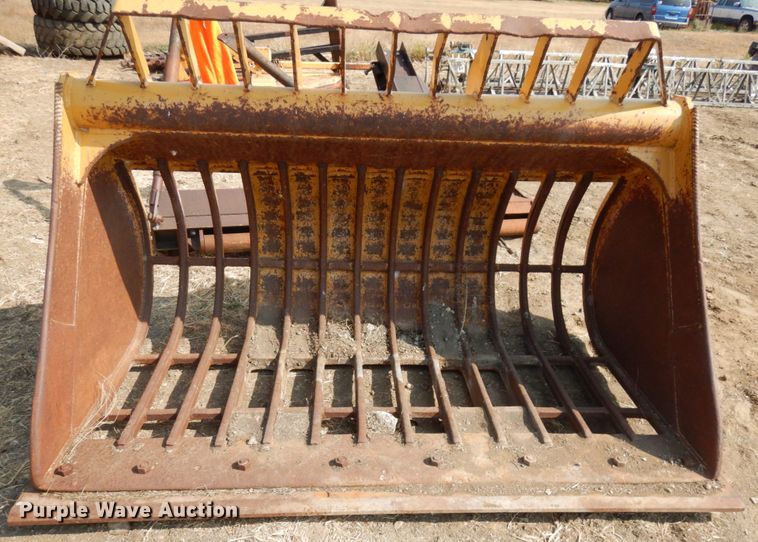 image for item HD9025 86"W Rock bucket