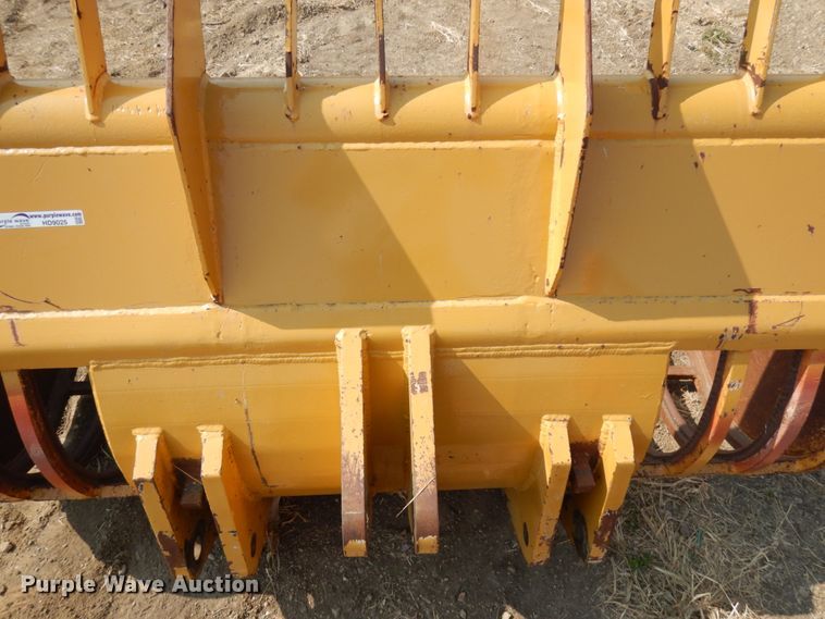 image for item HD9025 86"W Rock bucket