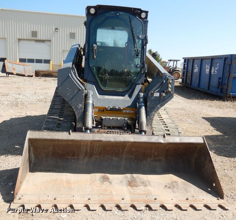 image for item HD9472 2017 John Deere 333G  tracked skid steer loader