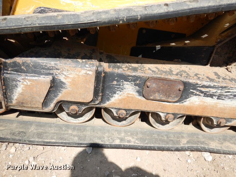 image for item HD9472 2017 John Deere 333G  tracked skid steer loader