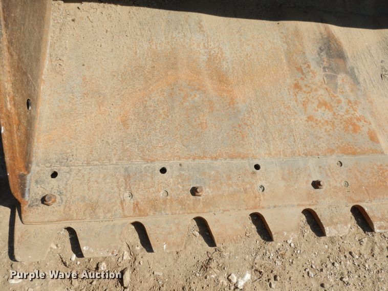 image for item HD9472 2017 John Deere 333G  tracked skid steer loader