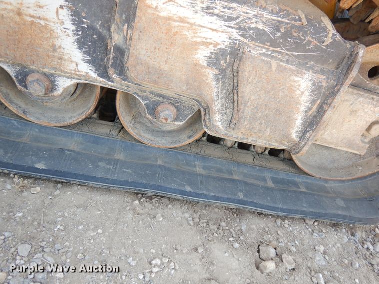 image for item HD9472 2017 John Deere 333G  tracked skid steer loader