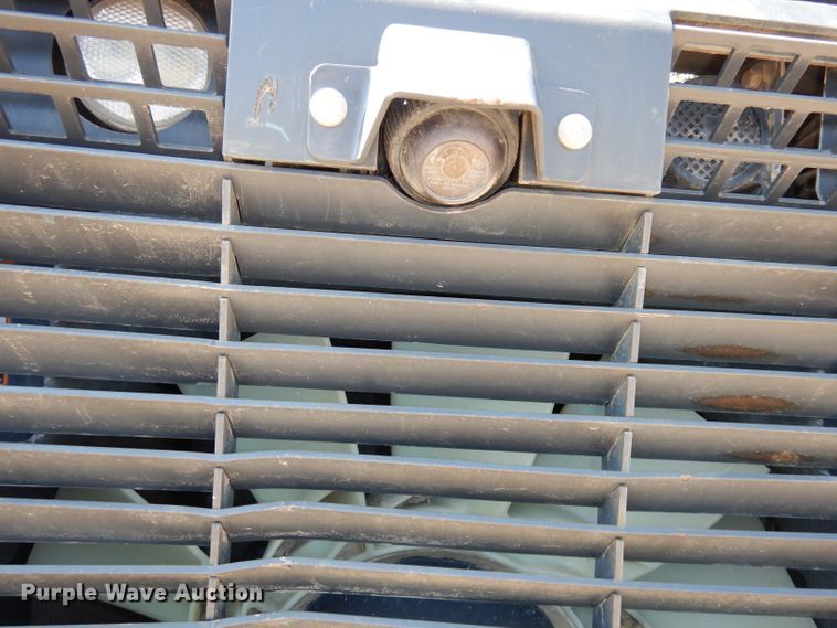 image for item HD9472 2017 John Deere 333G  tracked skid steer loader