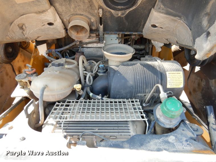 image for item HD9472 2017 John Deere 333G  tracked skid steer loader