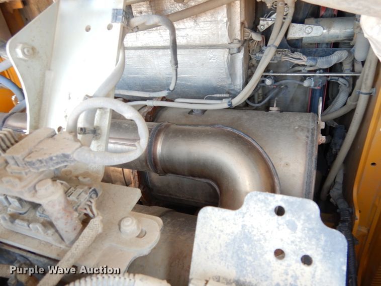 image for item HD9472 2017 John Deere 333G  tracked skid steer loader