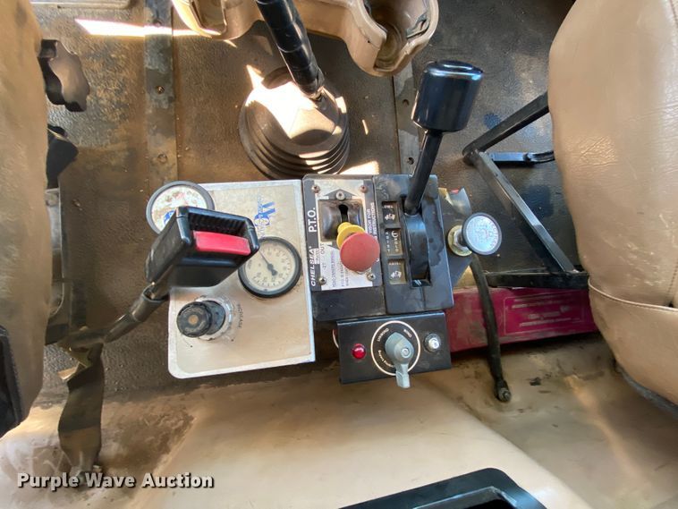 image for item HE9835 2004 Mack Granite  dump truck