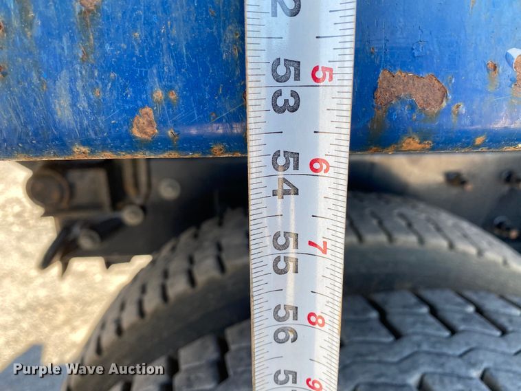 image for item HE9835 2004 Mack Granite  dump truck