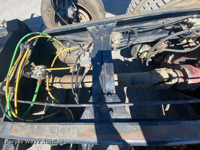 image for item HE9835 2004 Mack Granite  dump truck