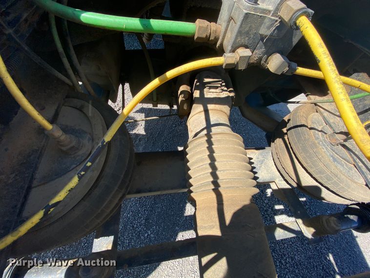 image for item HE9835 2004 Mack Granite  dump truck