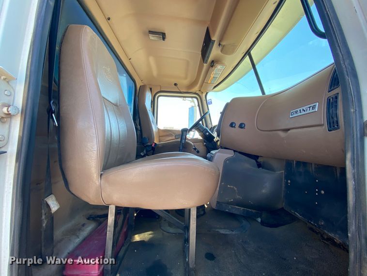 image for item HE9835 2004 Mack Granite  dump truck