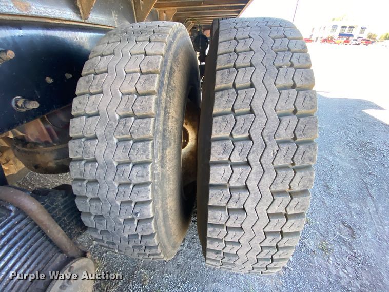 image for item HE9835 2004 Mack Granite  dump truck