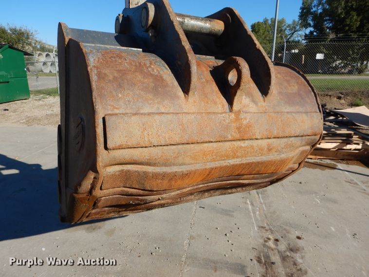 image for item HF9024 Strickland 48"W excavator bucket