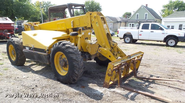 image for item HF9579 1998 Caterpillar TH82  telehandler
