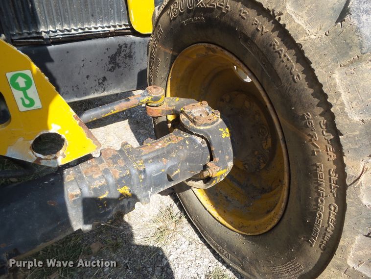 image for item HF9579 1998 Caterpillar TH82  telehandler