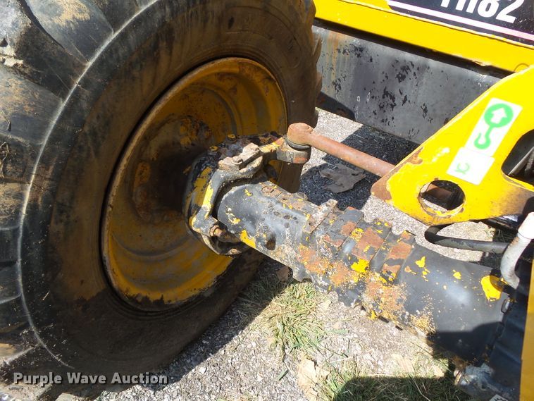 image for item HF9579 1998 Caterpillar TH82  telehandler