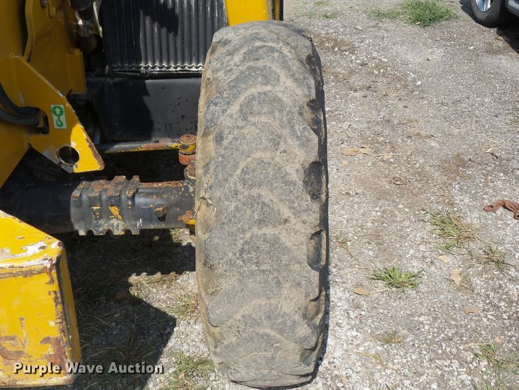 image for item HF9579 1998 Caterpillar TH82  telehandler