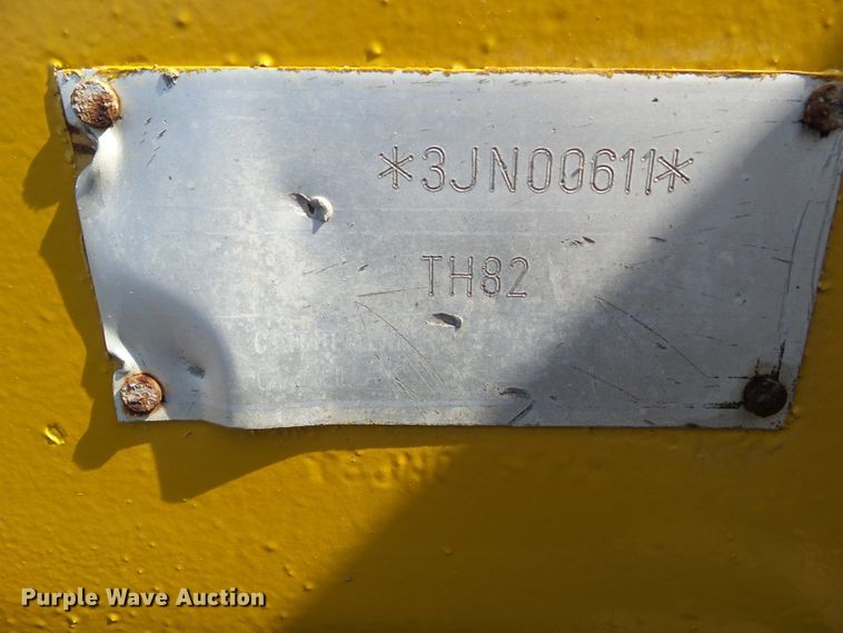 image for item HF9579 1998 Caterpillar TH82  telehandler