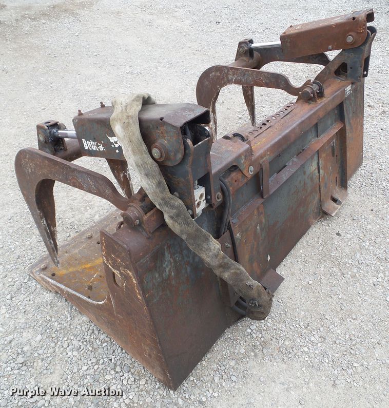 image for item HF9589 Bobcat 80"W skid steer grapple bucket