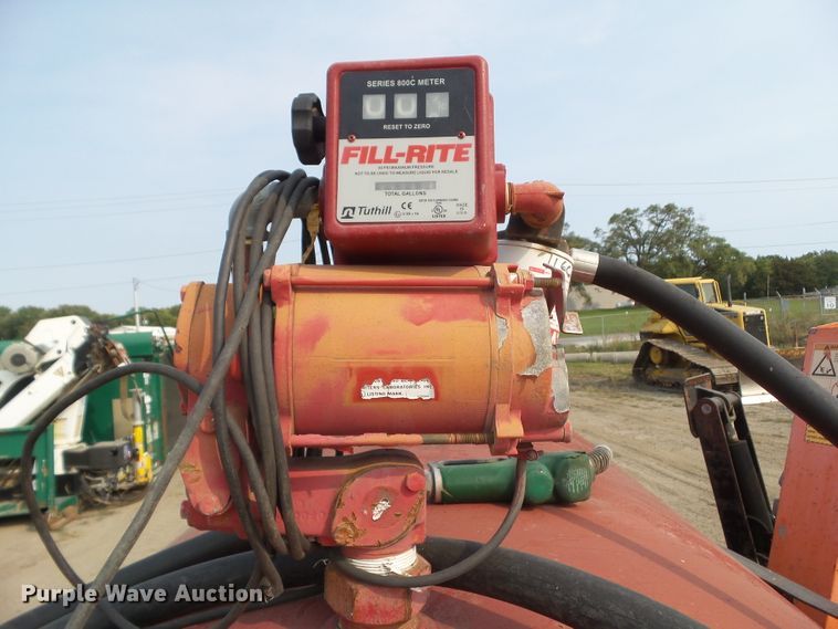 image for item HF9593 1,000 gallon fuel tank