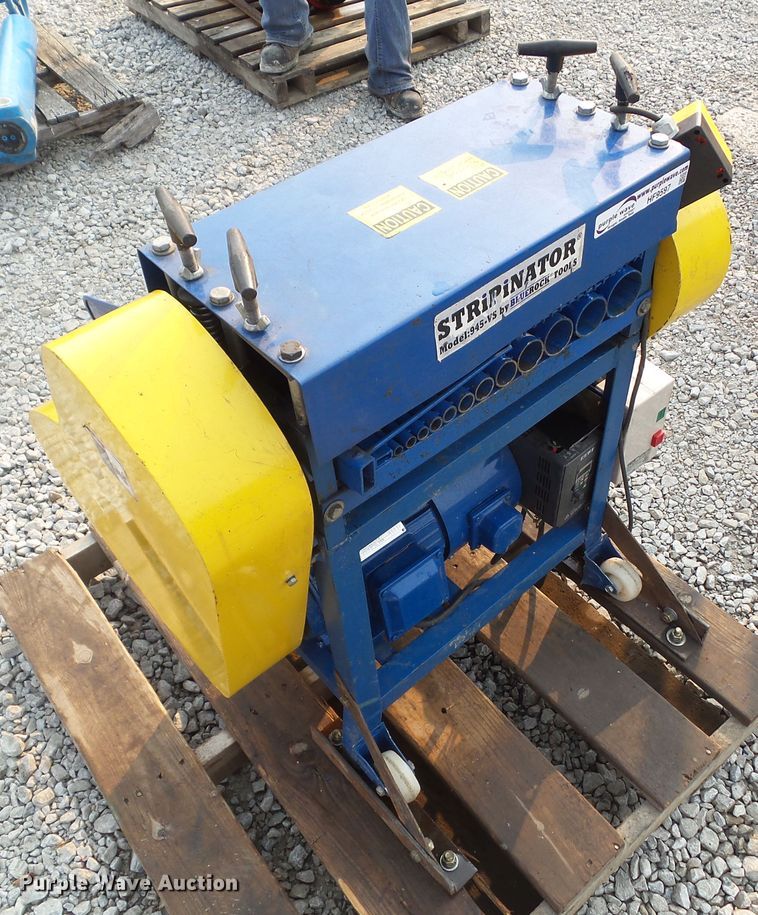 image for item HF9597 Bluerock Tools 945-VS wire stripping machine