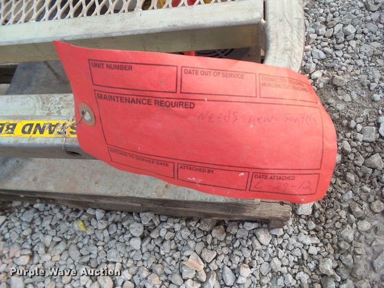 image for item HF9598 (2) National Carpet Equipment carpet pullers