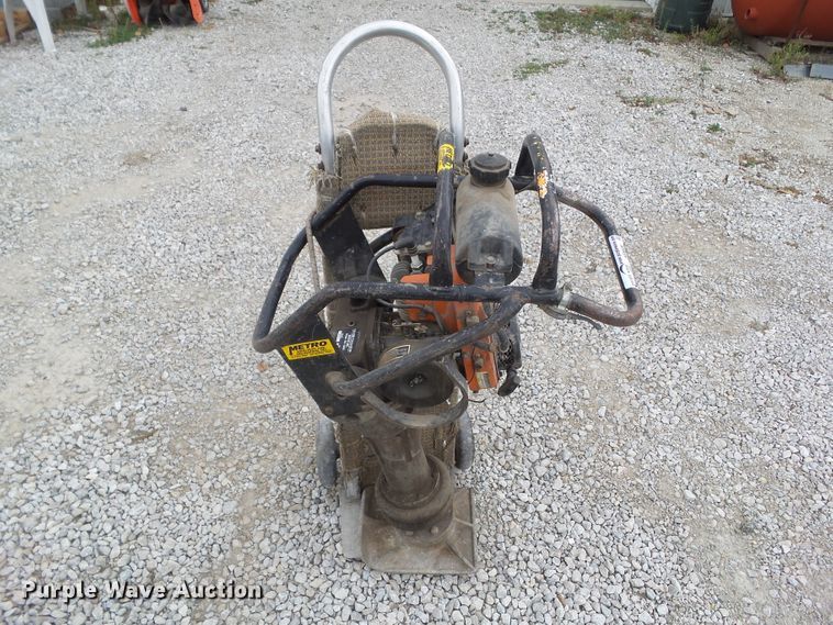 image for item HF9606 MBW R270 plate compactor