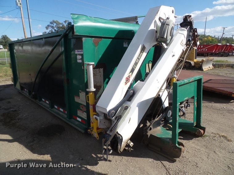 image for item HF9622 2010 IMT Refuse3J676127 refuse container loader