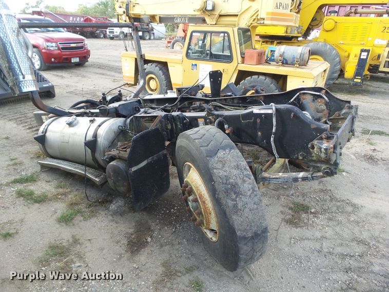 image for item HF9623 Mack Super Liner truck frame