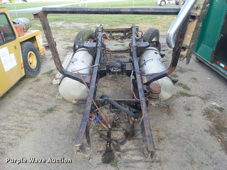 image for item HF9623 Mack Super Liner truck frame