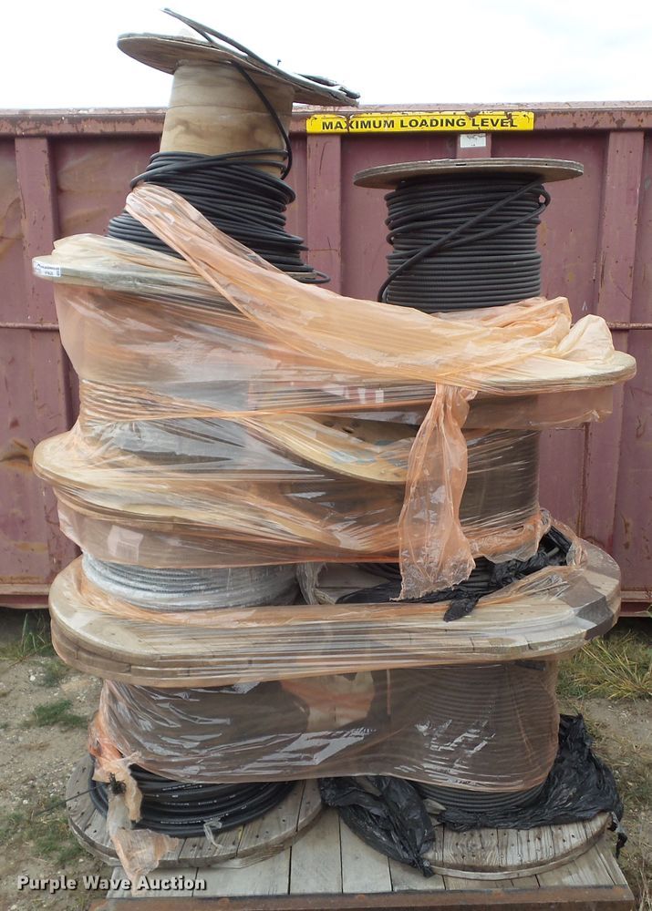 image for item HF9626 Cat 5 cable