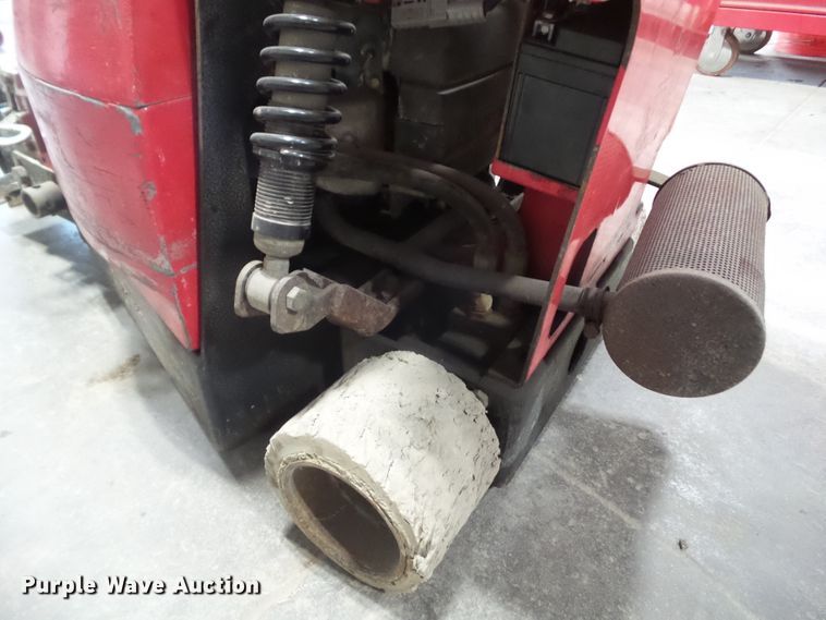 image for item HF9649 Taylor Tool Bronco 260P floor stripper