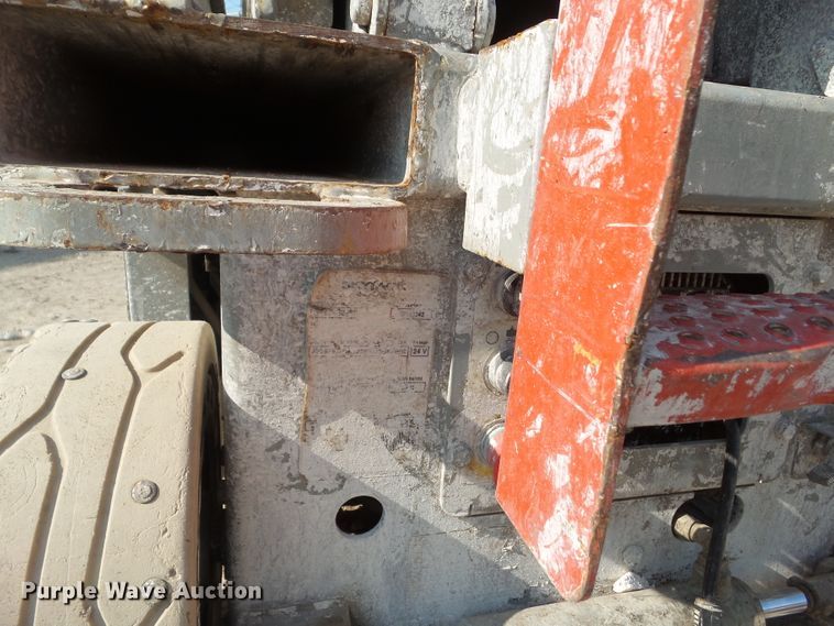 image for item HF9650 2009 Skyjack SJIII 3219  scissor lift