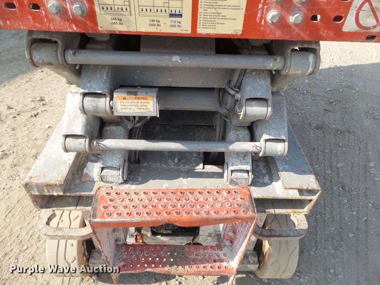 image for item HF9650 2009 Skyjack SJIII 3219  scissor lift