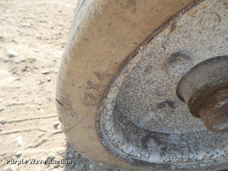 image for item HF9650 2009 Skyjack SJIII 3219  scissor lift