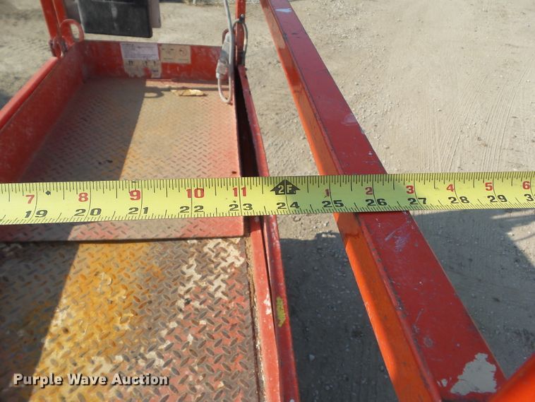 image for item HF9650 2009 Skyjack SJIII 3219  scissor lift
