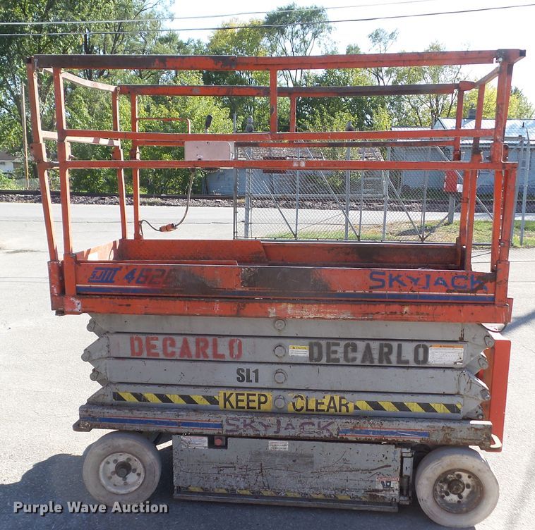 image for item HF9652 Skyjack SJIII 4626  scissor lift