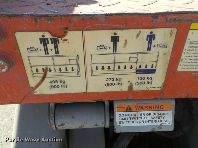 image for item HF9653 2008 Skyjack SJIII 3220  scissor lift