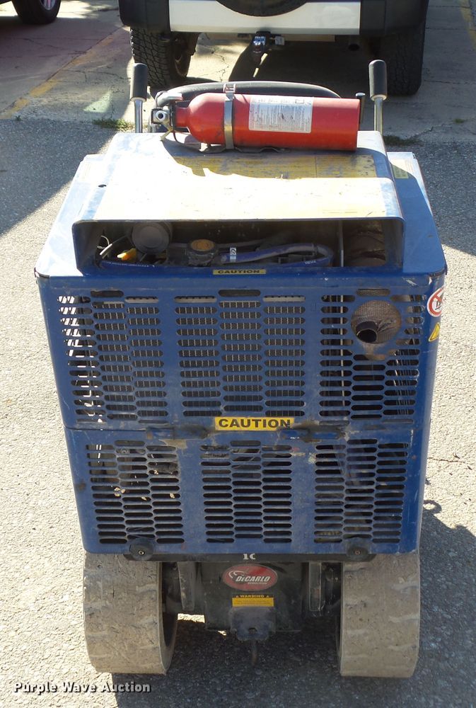 image for item HF9654 2013 National 5625 floor scraper