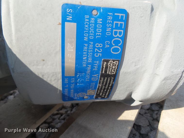 image for item HF9661 Approximately 18 truck fenders