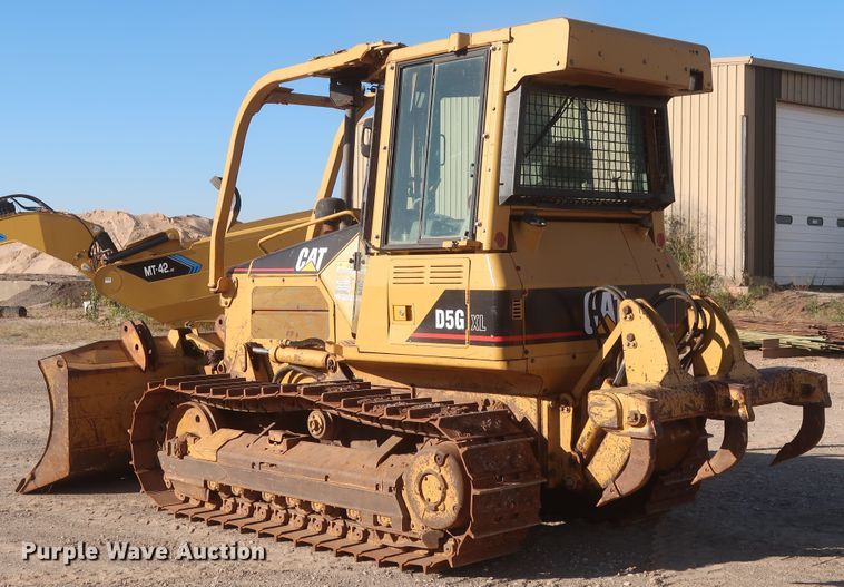 image for item HJ9430 2006 Caterpillar D5G  dozer